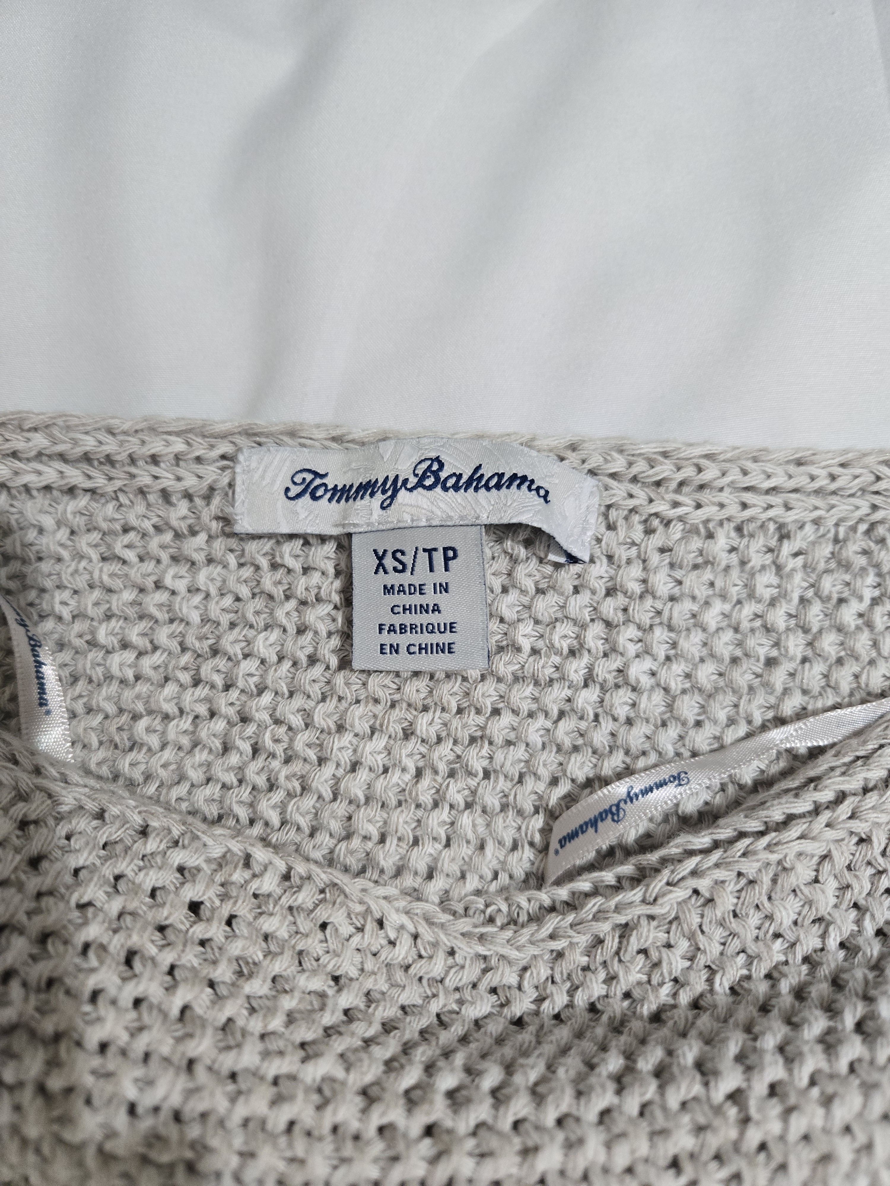 Tommy Bahama Lightweight Neutral Color Knit Sweater